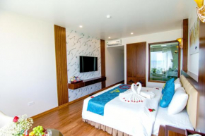 Golden Lotus Hotel